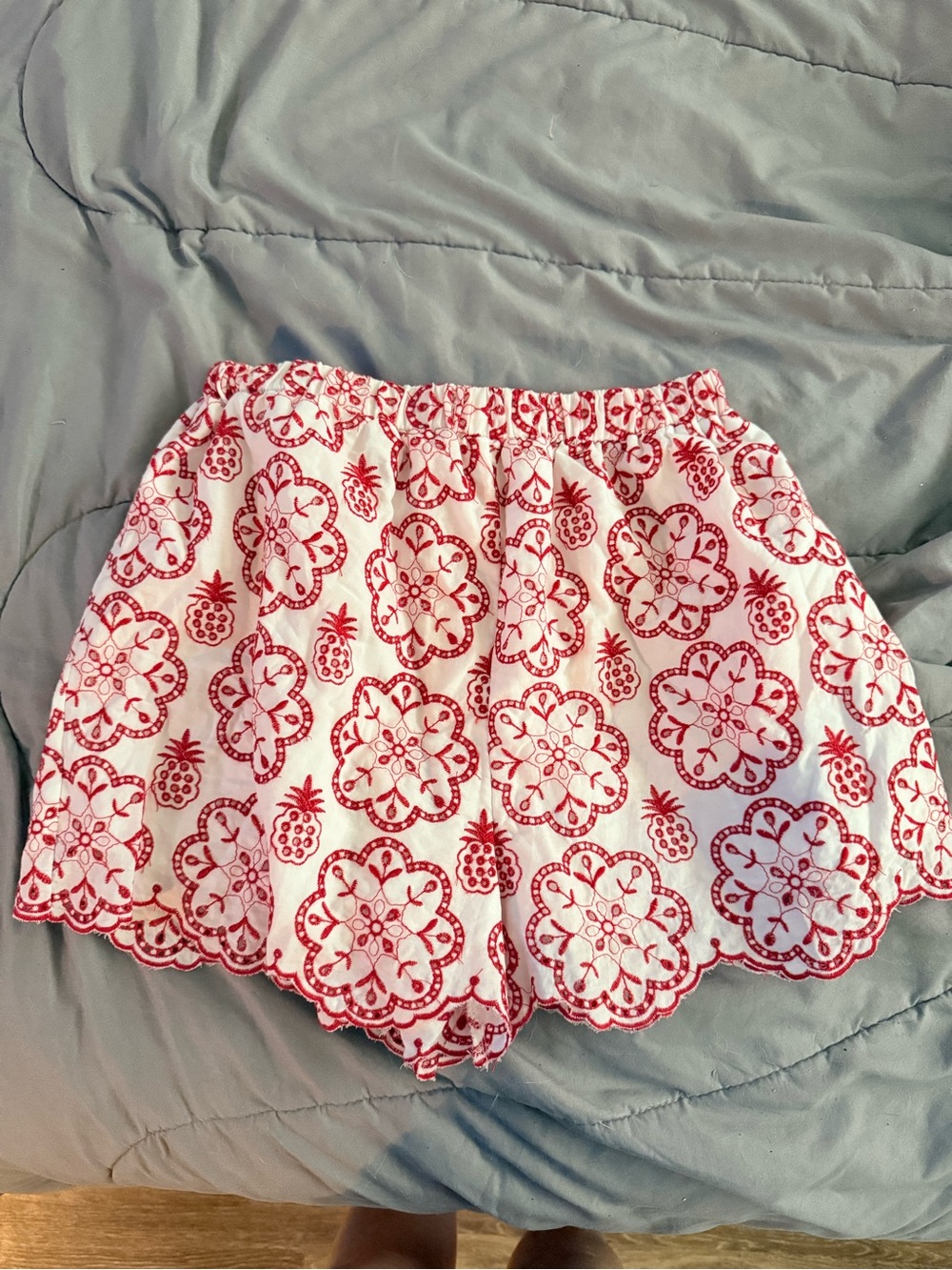 Free the Roses Pineapple Shorts